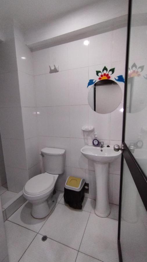 Casa Sucre Hostel อายากุตโช ภายนอก รูปภาพ