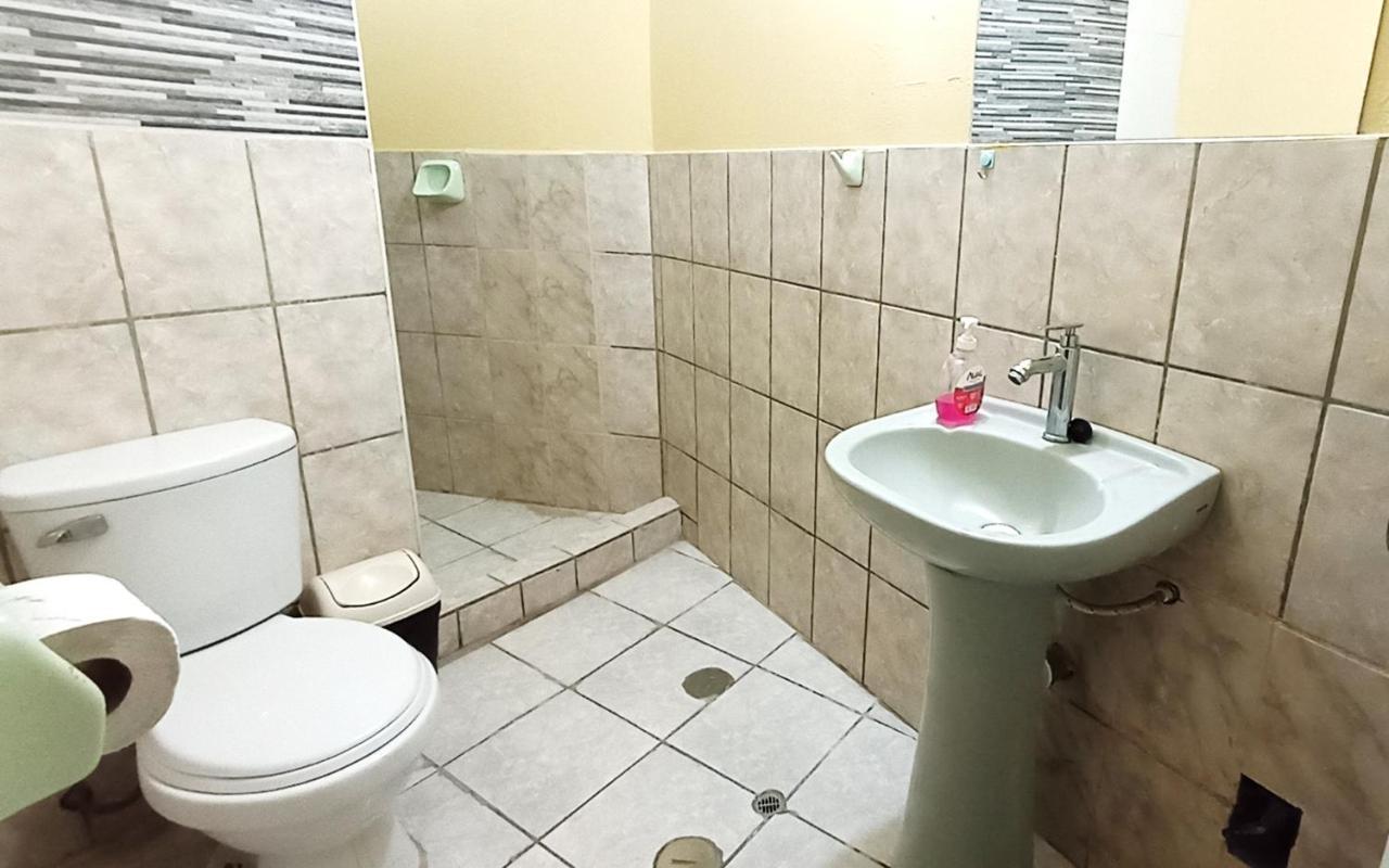 Casa Sucre Hostel อายากุตโช ภายนอก รูปภาพ